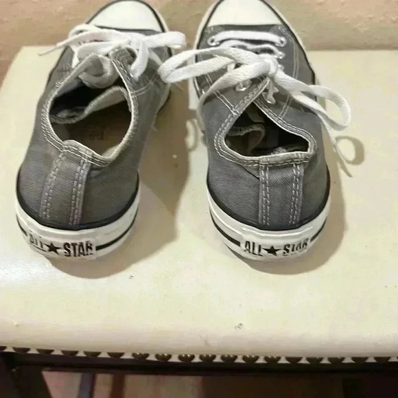 SOLD. SOLD. Converse Chucks size 7 - Picture 2 of 9
